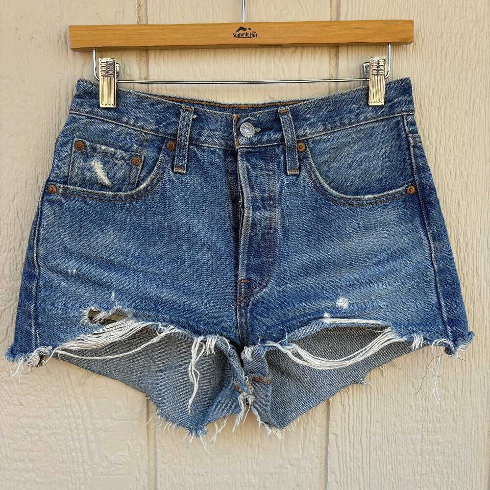 Levi's 501 Shorts Women's 25 Blue Denim Medium Wash Premium Boho Western Raw Hem